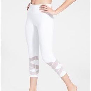 Athleta Pants - Athleta white Mantra mesh Capri Crop Legging tight Athleta Pants - Athleta white Mantra mesh Capri Crop Legging tight